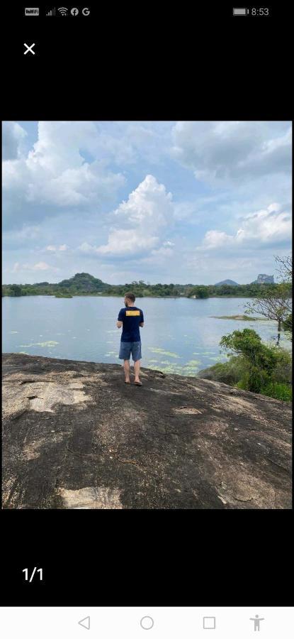 Sigiri Lake Paradise Villa Sigiriya Exterior photo